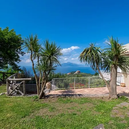 Fulchera Villa Sorrento